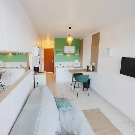 Studio Vue Mer - Plage De Trestraou Perros-Guirec Esterno foto