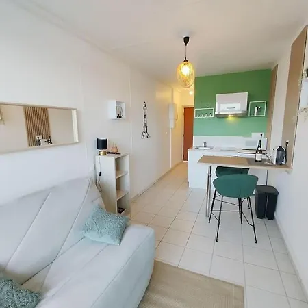 Studio Vue Mer - Plage De Trestraou Perros-Guirec Esterno foto